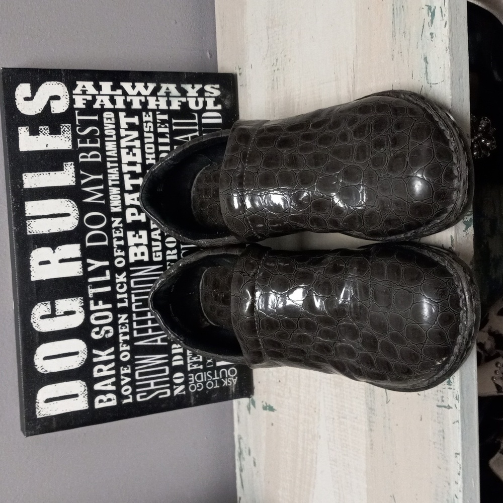 B.O.C Grey Reptile Print Clogs - image 3